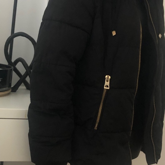 Womans Black Puffer Jacket by GUESS - Medium - Picture 3 of 9